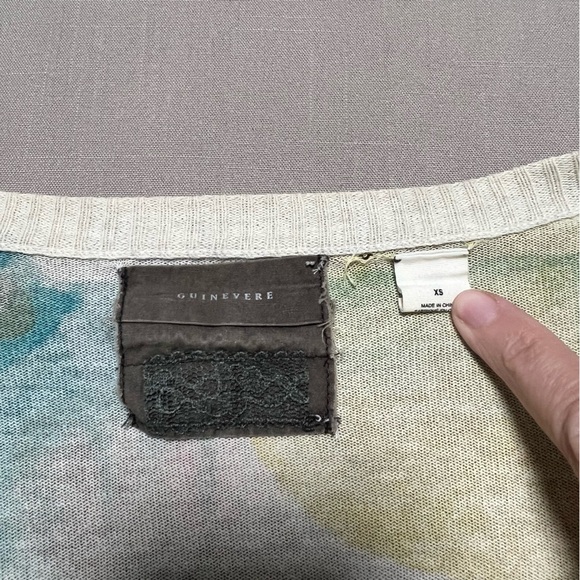 Anthropologie Guinevere Floral Print Button Front Cardigan Sweater XS - Picture 13 of 14